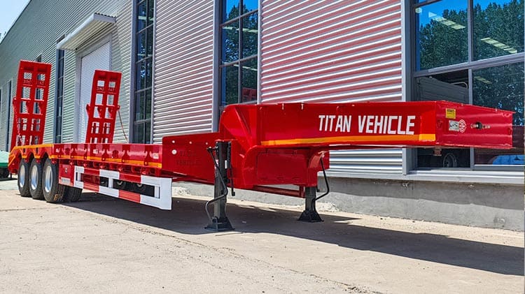 Tri Axle Low Loader Trailer for Sale in Senegal
